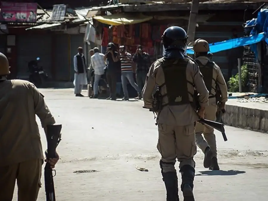 Over 500 detained across Kashmir in crackdown after Kulgam terror attack