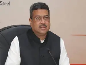 ‘TN consent to PM SHRI schools, not Union Govt’: DMK MP Kanimozhi slams Union minister amid language policy row