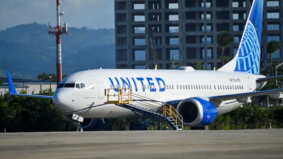 Body found in United Airlines landing gear of Chicago-Hawaii flight