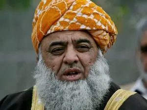 'Nation stands with you on India but not on Afghanistan': Fazl ur Rahman launches scurrilous attack on Pakistani establishment