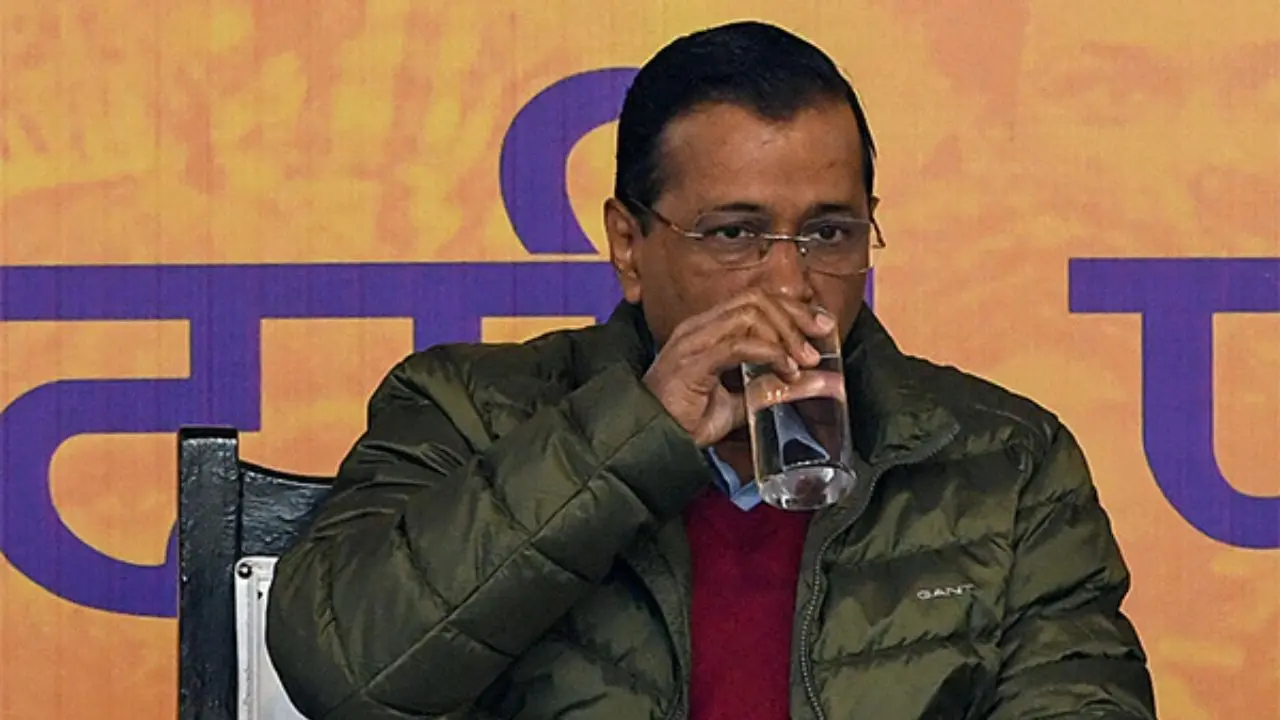 Centre orders probe into alleged irregularities in Kejriwal's 'Sheesh Mahal' bungalow Centre orders probe into alleged irregularities in Kejriwal's 'Sheesh Mahal' bungalow