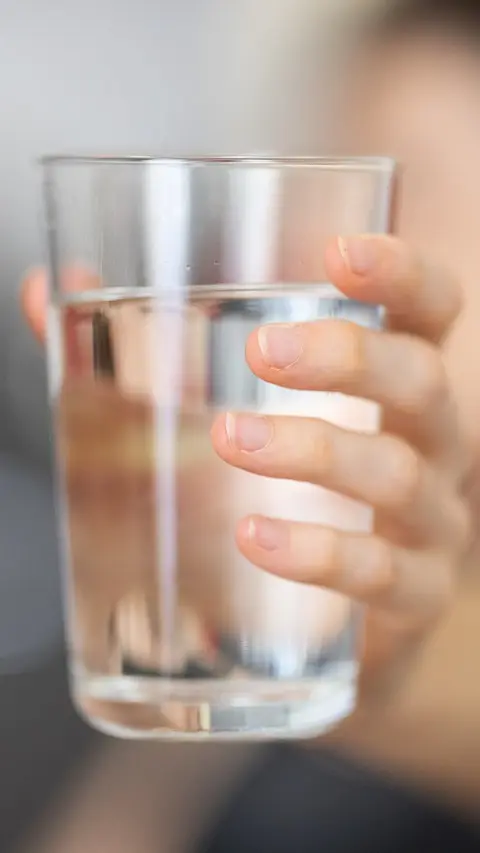 Ayurveda: When Should You Drink Water After a Meal?