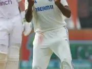 Highest Percentage of Wickets in Test Wins
