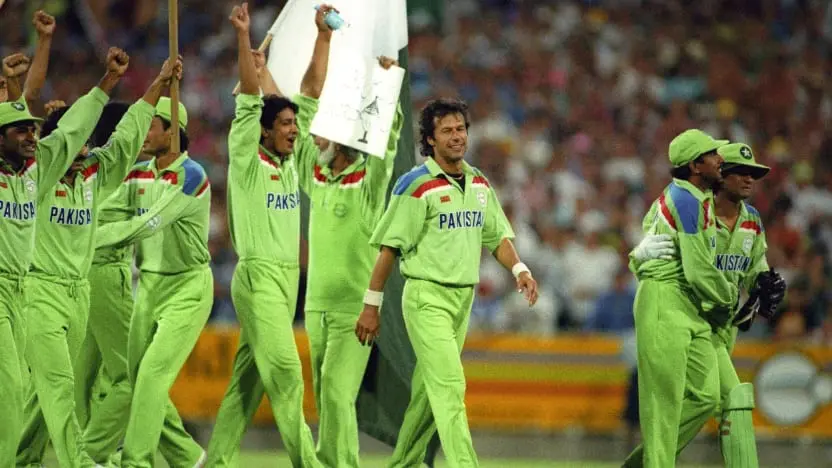 5. England vs Pakistan (1992 World Cup Final)
