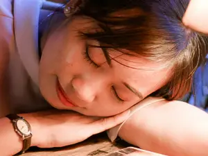 How to Wake Up Refreshed with Just 4 Hours of Sleep