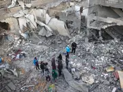 World leaders call for restraint after fresh Israeli strikes on Gaza