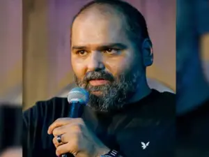 Eknath Shinde row: Kunal Kamra hits back with another video, sings 'Hum Honge Kangal Ek Din'