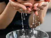 Why Everyone on Instagram Is Dipping Their Face in Lemon Ice Water (And You Should Too)