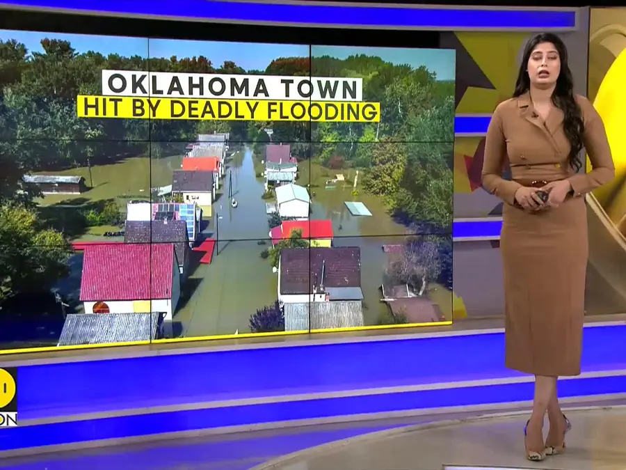 Deadly storm batters Texas, Oklahoma with tornadoes, hail