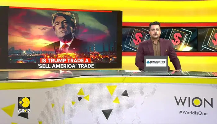 Investors Lose Confidence In The US Dollar & Bonds