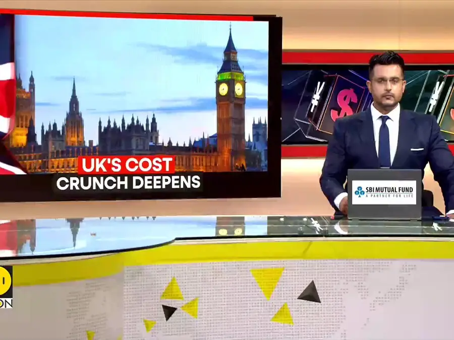 UK households save more, spend less in uncertain times