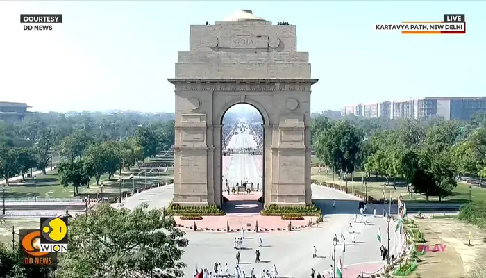 Republic day 2025: Flower petals showered from IAF's choppers at Kartavya Path