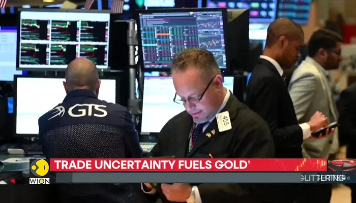 Gold peaks, then retreats on tariff news