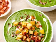 5 Easy Steps to Make Spinach and Potato Soup