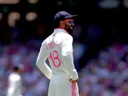 BGT: Kohli teases Australian crowd with ‘sandpaper’ gesture during SCG Test - Watch