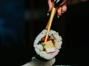5 Easy-To-Make Steps To Cook Vegan Sushi