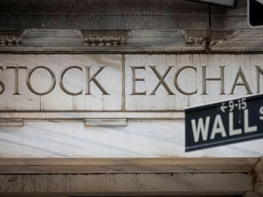 Wall street to see biggest bonus increases since pandemic