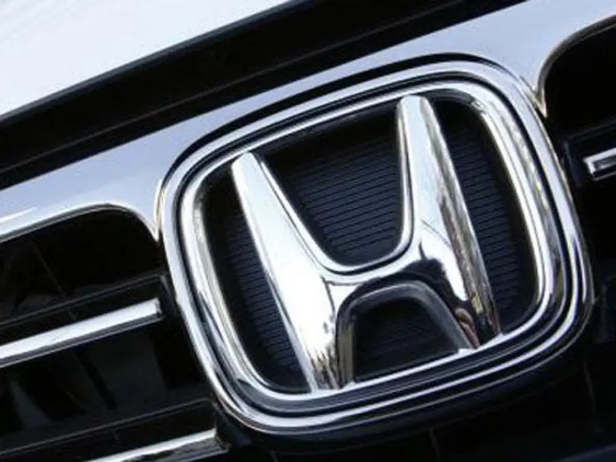 Automakers band together: Honda and Suzuki join Tesla's EU emissions pool for 2025