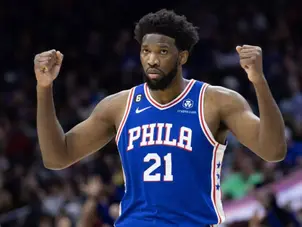 Cleveland Cavaliers down newly crowned NBA Cup champs Milwaukee Bucks; Joel Embiid stars in Sixers' win
