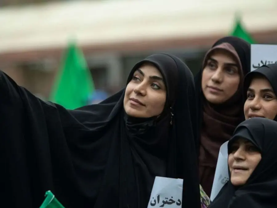 Iran lawmakers call for amendments in strict hijab bill: Report