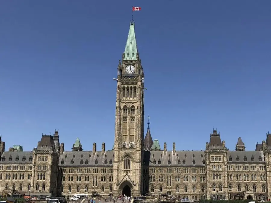 Canada: Man arrested for barricading himself in parliament’s east block