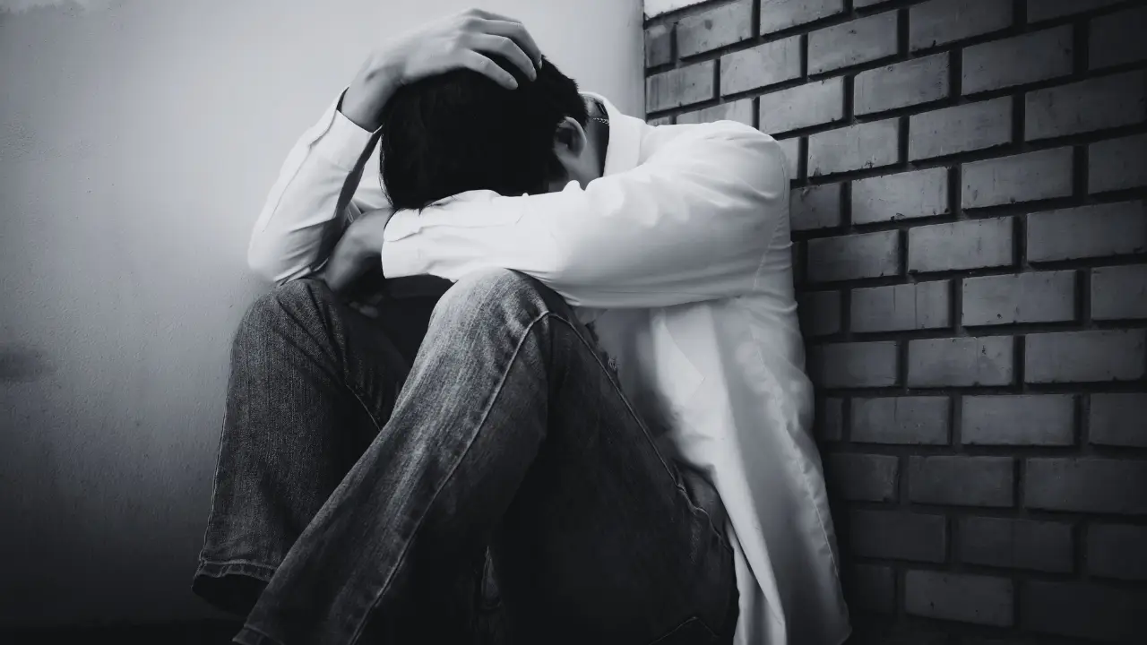 'Forced to lick toilet seat': Indian teen kills himself after bullying by 'school gang' 'Forced to lick toilet seat': Indian teen kills himself after bullying by 'school gang'