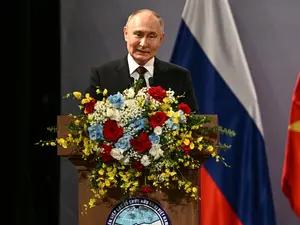 ‘Create more passionate content,’ Putin pitches for alternatives to porn