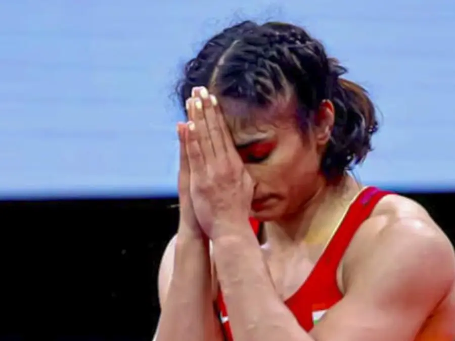 Tables turn? Yogeshwar Dutt calls out Vinesh Phogat over 'seeking' government benefits