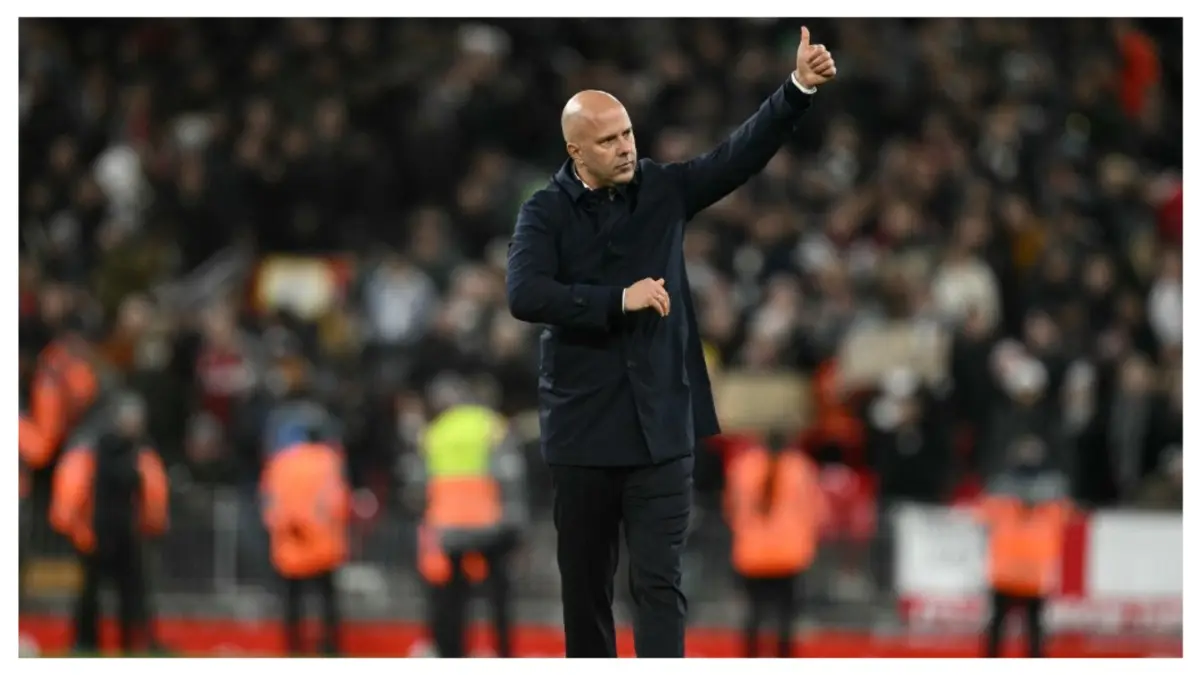 Premier League: Liverpool face Manchester City as race for top heats up