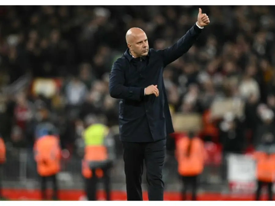 Arne Slot set to rest some Liverpool stars for League Cup quarterfinal clash vs Southampton
