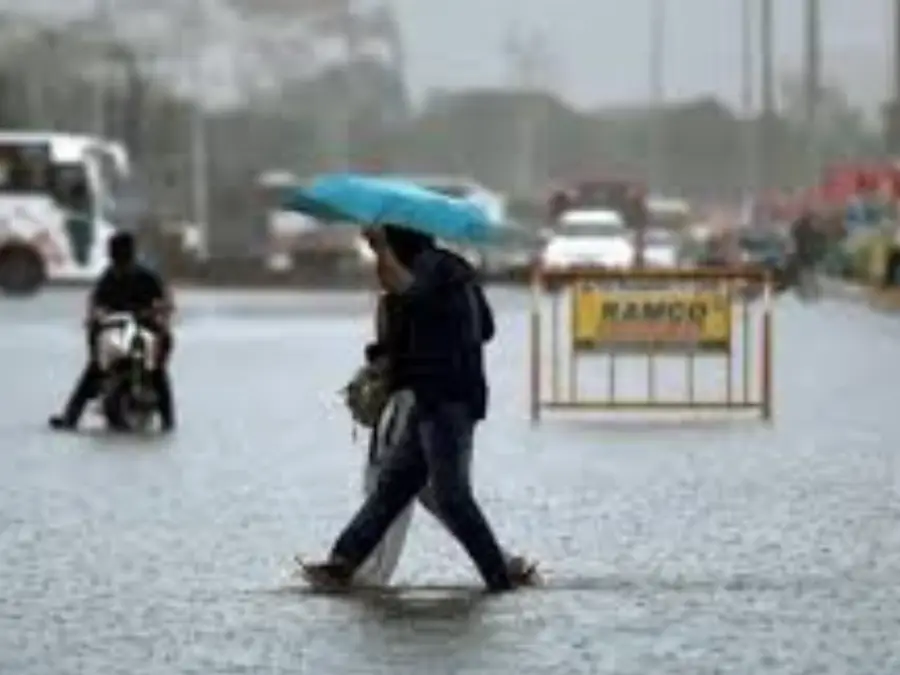 IMD issues orange alert for heavy rainfall in Chennai