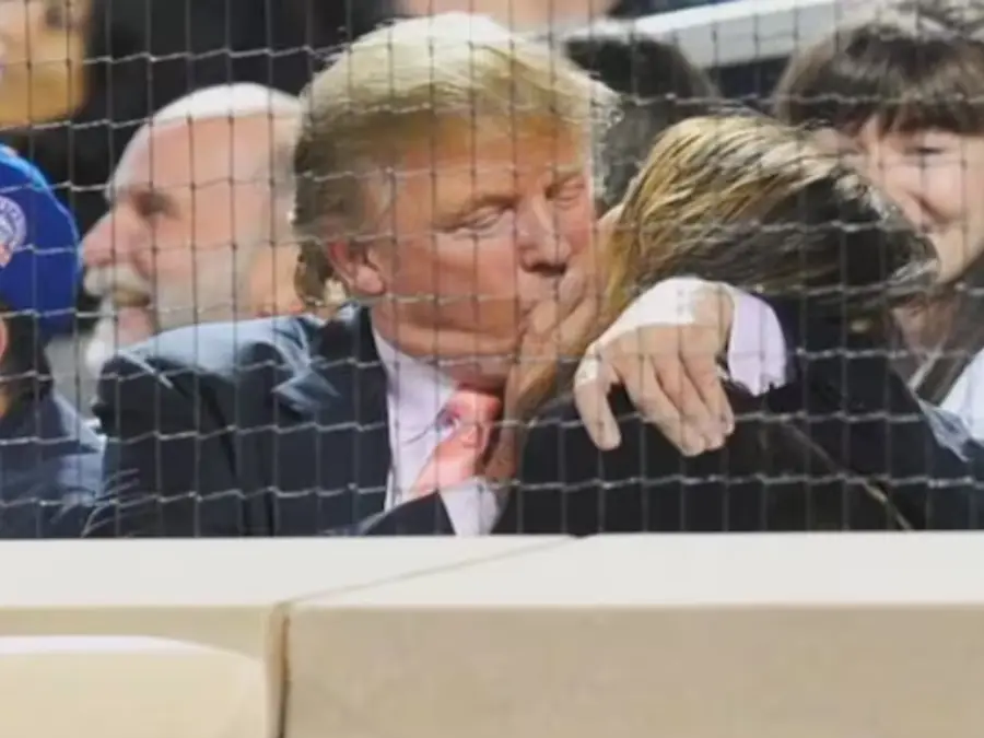 'THAT is how to handle the kiss cam kiss,' Donald and Melania Trump’s stadium kiss goes viral