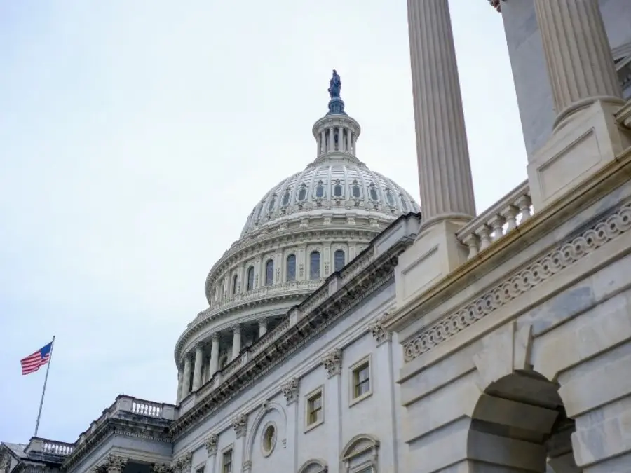 US Congress passes stopgap bill minus Trump's debt ceiling; President-elect says let shutdown 'begin now'