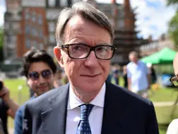 Keir Starmer appoints Peter Mandelson as UK ambassador to US ahead of Trump’s return
