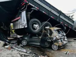 At least 22 die in bus accident in southeastern Brazil: Officials