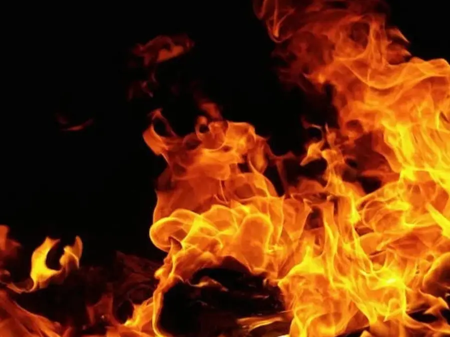 India: Mosquito repellent sticks spark deadly fire in home, two dead