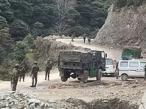 Five Indian Army soldiers killed as vehicle falls into gorge in Jammu and Kashmir's Poonch
