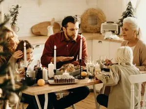 'I never had Christmas dinner with family', says teenager with rare condition called 'misophonia’