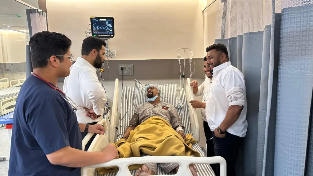 Watch: Ex-India batter Vinod Kambli dances on 'Chak De' theme song