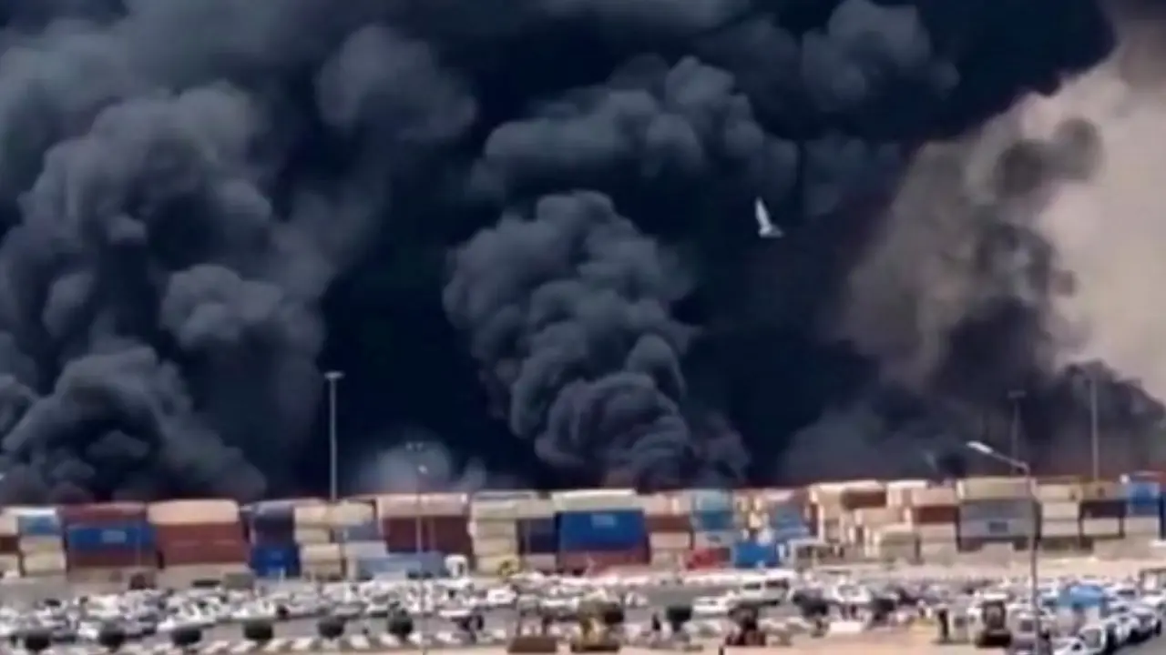 Massive explosion at port city of Bandar Abbas in Iran, four killed, over 500 injured - Video