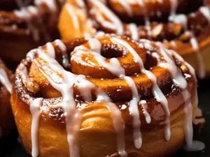 6 Easy Steps to Make the Best Cinnamon Rolls at Home