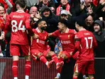 Liverpool close in on PL title, Newcastle maul Manchester United to enter top four