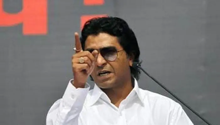 MNS chief Raj Thackeray slams attempts to incite communal tension over Aurangazeb's tomb MNS chief Raj Thackeray slams attempts to incite communal tension over Aurangazeb's tomb