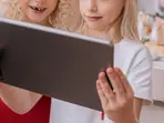 'A complete overreaction': Mom of 2 arrested for taking away her kids' iPad