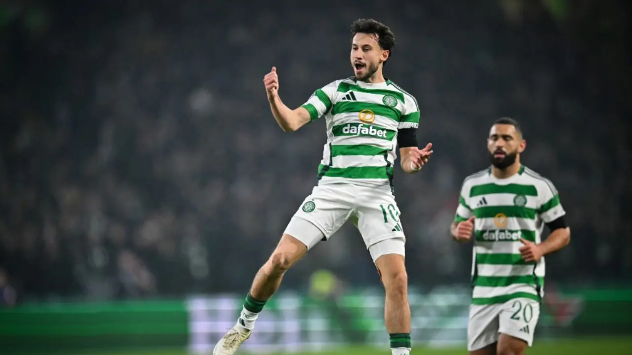 Celtic win fourth successive Scottish Premiership title after 5-0 demolition of Dundee United