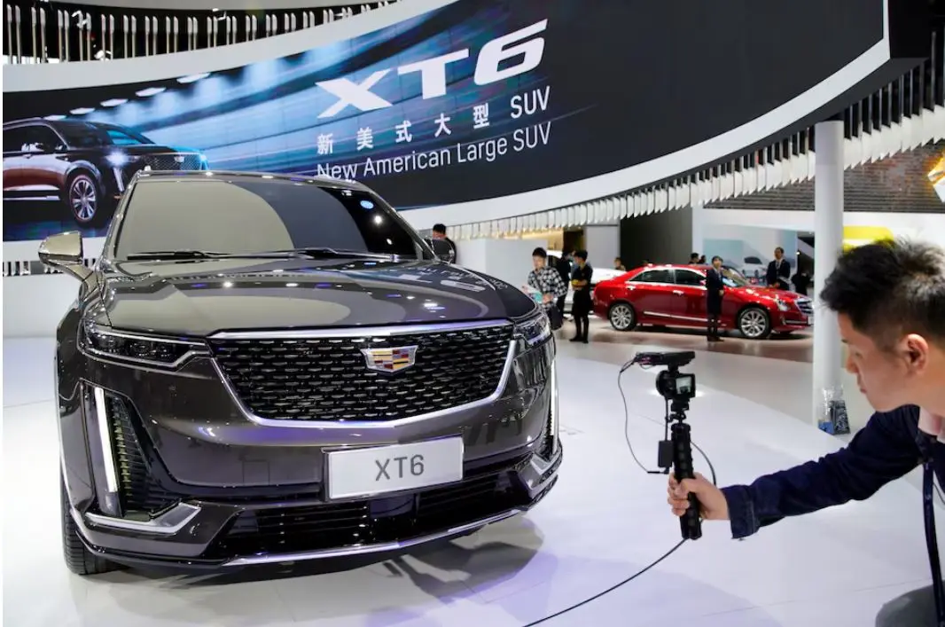 Cadillac to discontinue gasoline-powered XT6 SUV by end of 2025