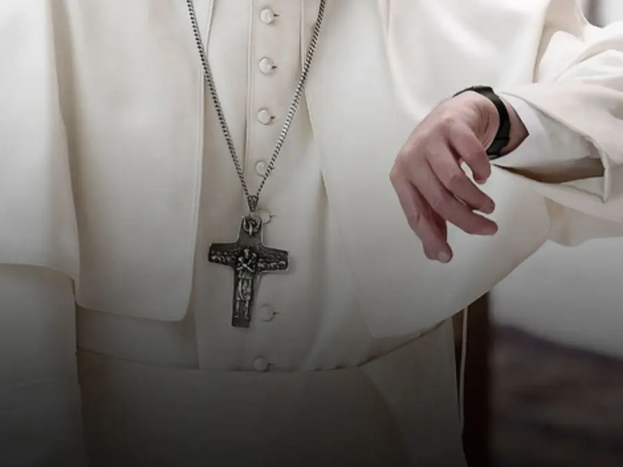 'Rolex or Patek Philippe': Which was Pope Francis' favourite $20 watch, and why?