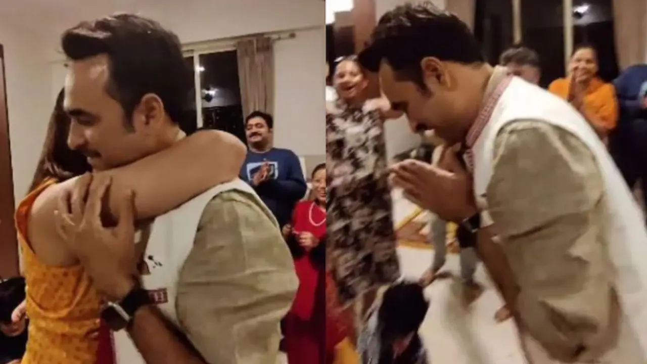 Pankaj Tripathi is a green flag! Bows down, hugs wife on 21st wedding anniversary Pankaj Tripathi is a green flag! Bows down, hugs wife on 21st wedding anniversary