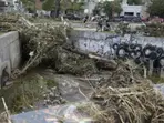 Argentina flooding death toll rises to 16, two girls missing