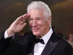 Richard Gere calls Donald Trump a 'bully', a 'thug' in his acceptance speech at Goya Awards